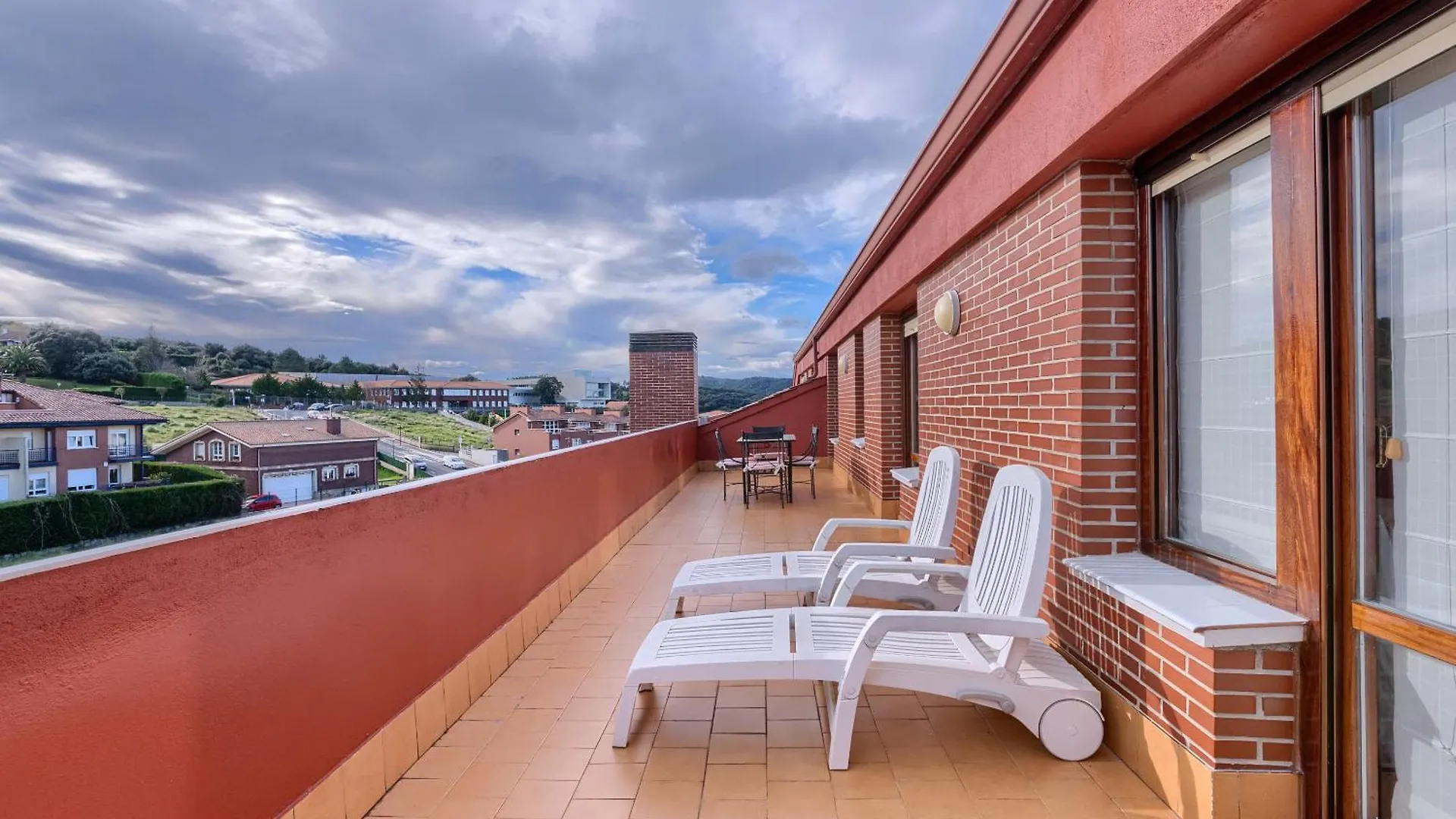 Ático con 2 terrazas, 25m2 cada una By urban hosts Gorliz Apartamento