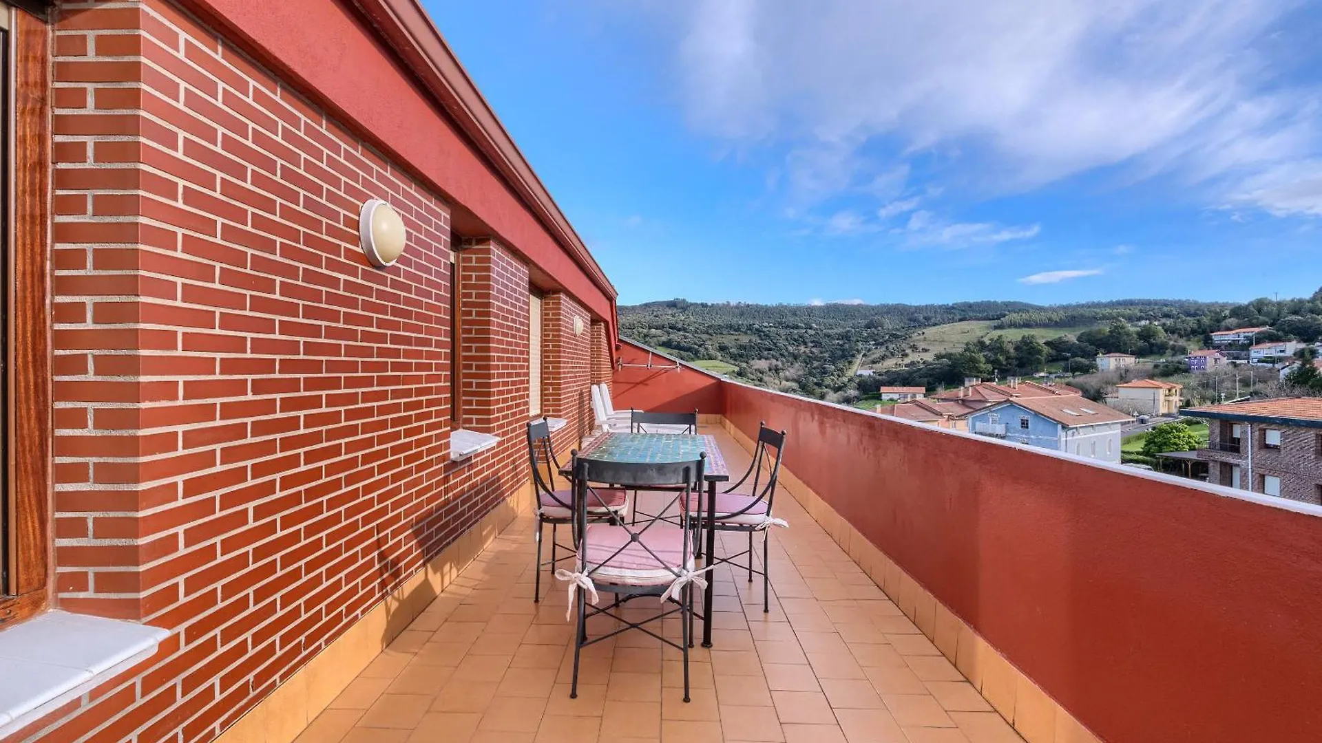 Appartement Atico Con 2 Terrazas De 25 M Cada Una Gorliz Espagne